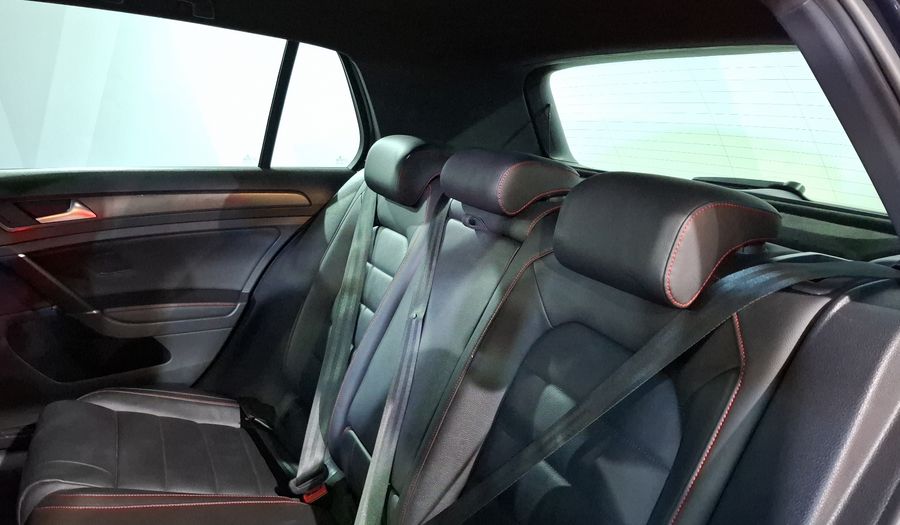 Volkswagen Golf 2.0 GTI DCT Hatchback 2019