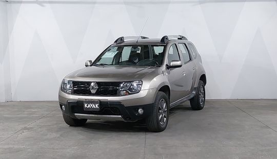 Renault • Duster