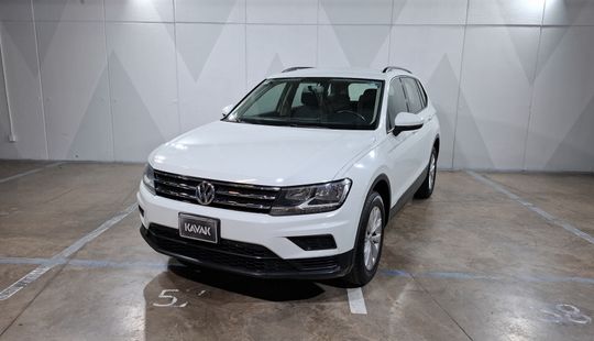 Volkswagen • Tiguan