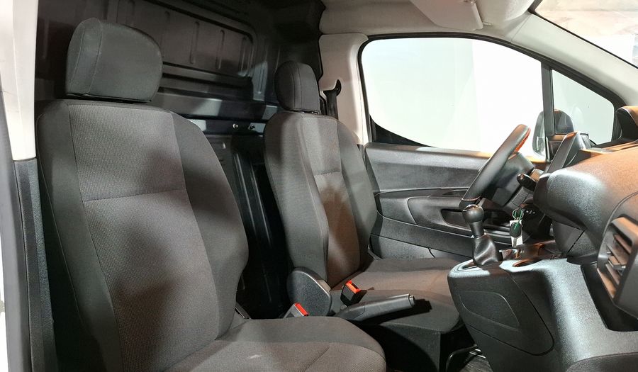 Peugeot Partner 1.6 HDI MAXI 5 PTAS Van 2021