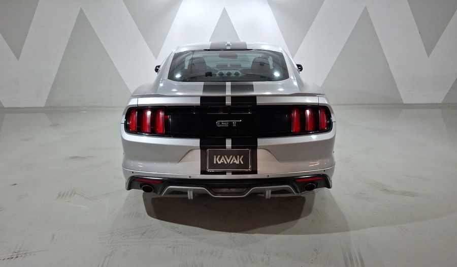 Ford Mustang 5.0 V8 MT Coupe 2017