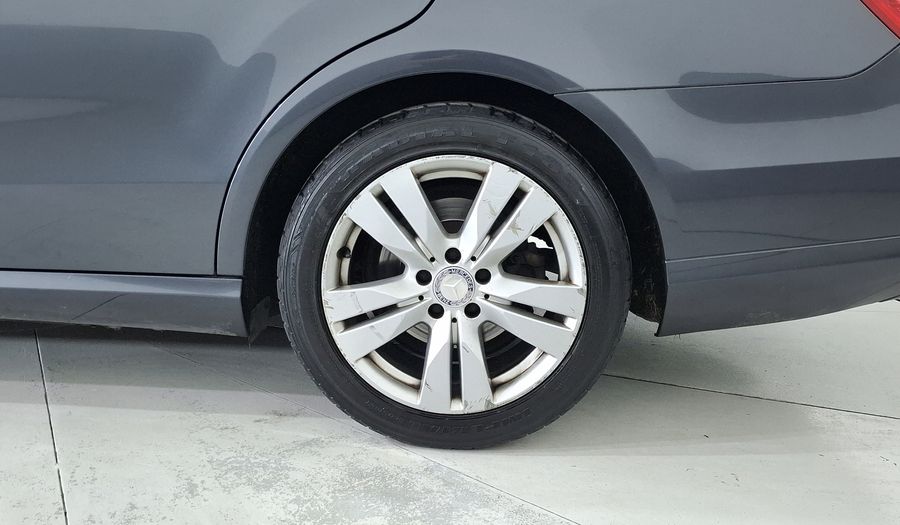 Mercedes Benz Clase E 1.8 200 CGI EXCLUSIVE AT Sedan 2012
