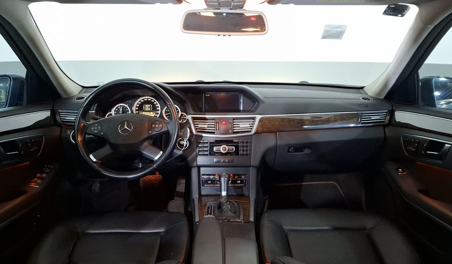 Mercedes Benz Clase E 1.8 200 CGI EXCLUSIVE AT Sedan 2012