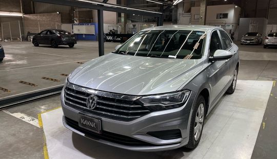 Volkswagen • Jetta