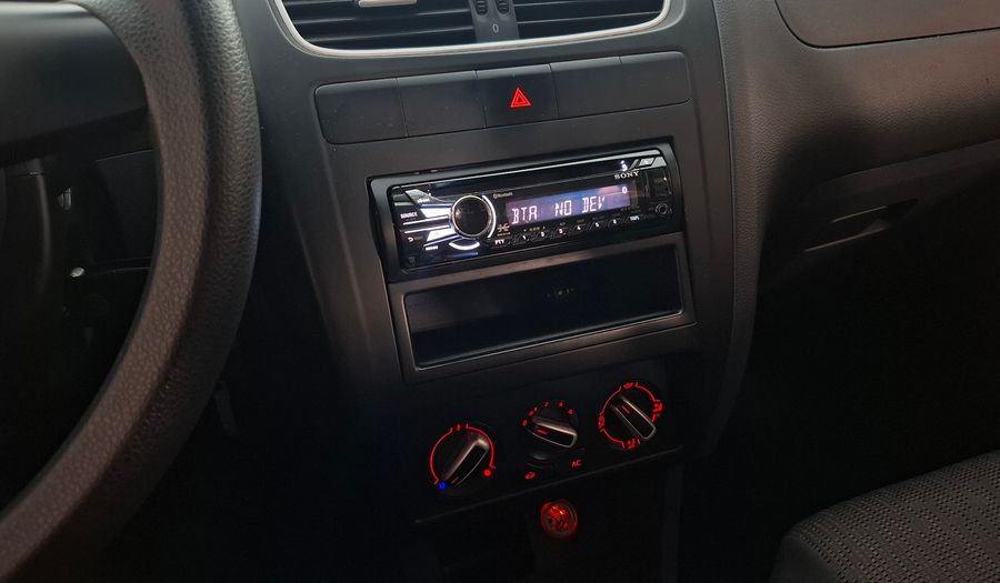 Volkswagen Fox 1.6 COMFORTLINE PACK Hatchback 2013