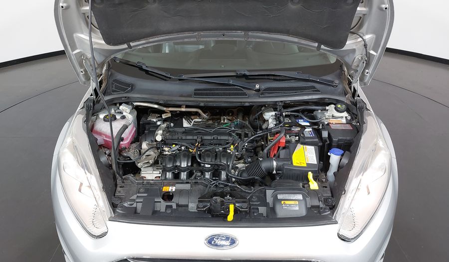 Ford Fiesta TITANIUM HATCH Hatchback 2013