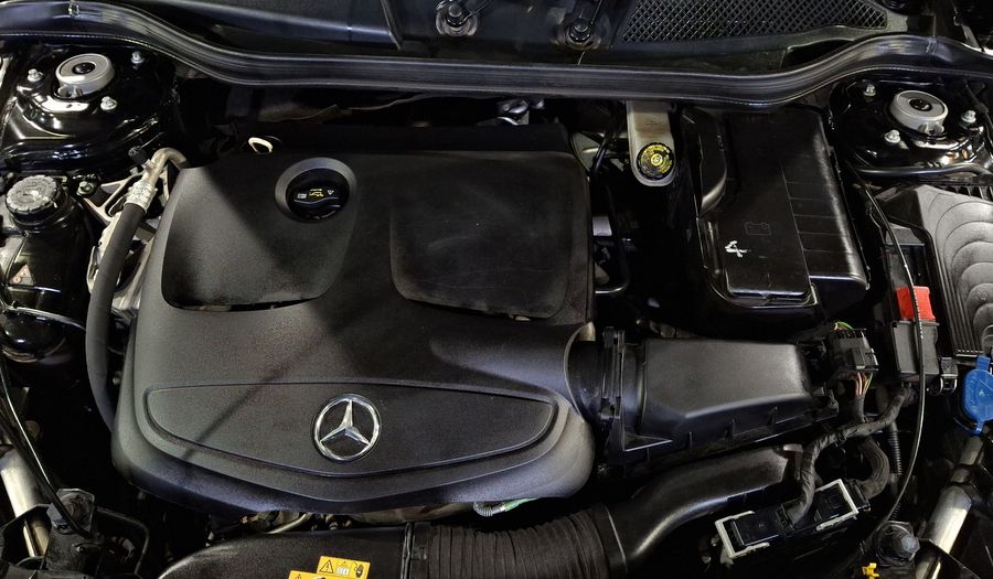 Mercedes Benz Clase A 1.6 200 Hatchback 2017