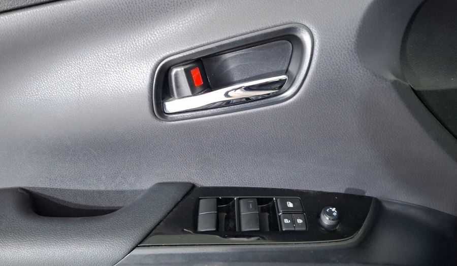 Toyota Prius 1.8 HEV PREMIUM AUTO Hatchback 2021