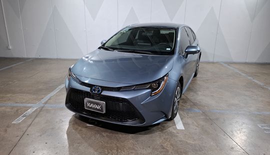 Toyota • Corolla