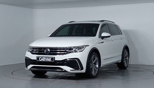 Volkswagen • Tiguan
