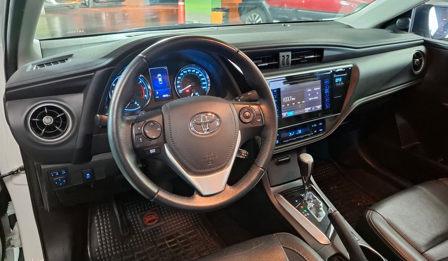 Toyota Corolla 1.8 SE-G CVT Sedan 2017