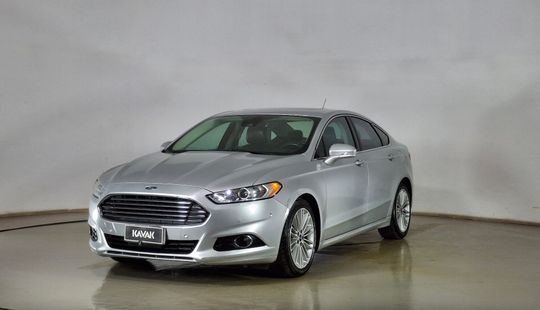 Ford • Fusion
