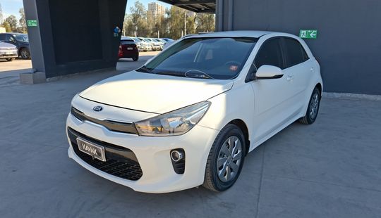 Kia • RIO 5