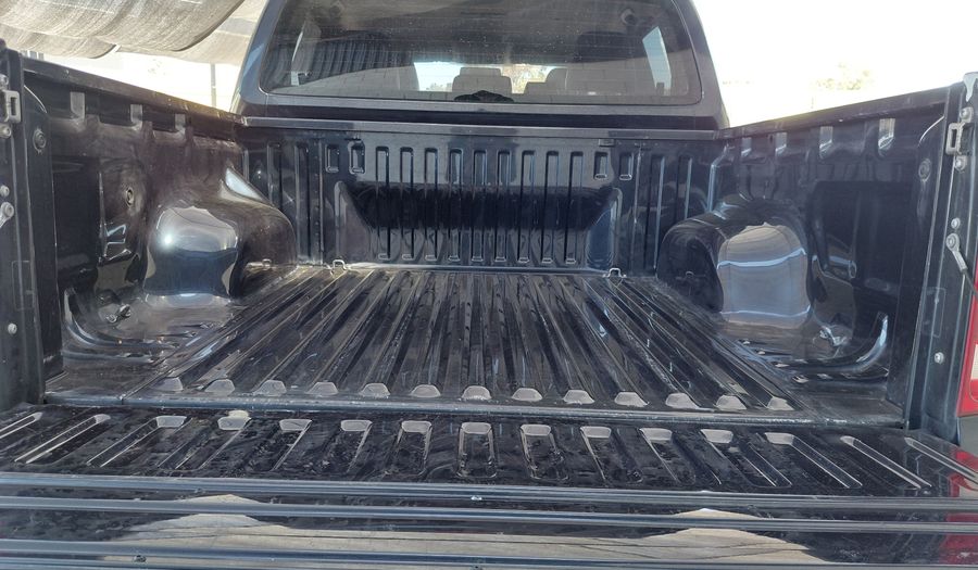 Volkswagen Amarok 2.0 TDI 140CV TRENDLINE 4X2 Pickup 2019
