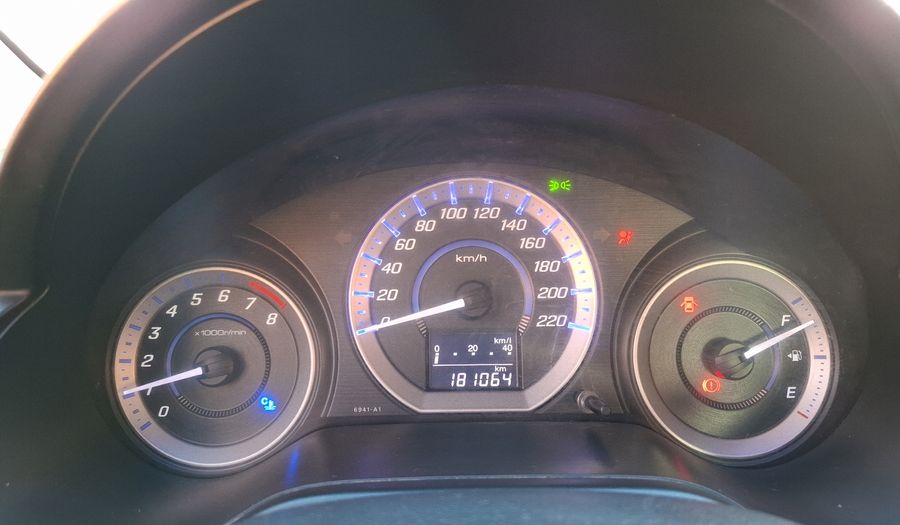 Honda City 1.5 LX MT Sedan 2012