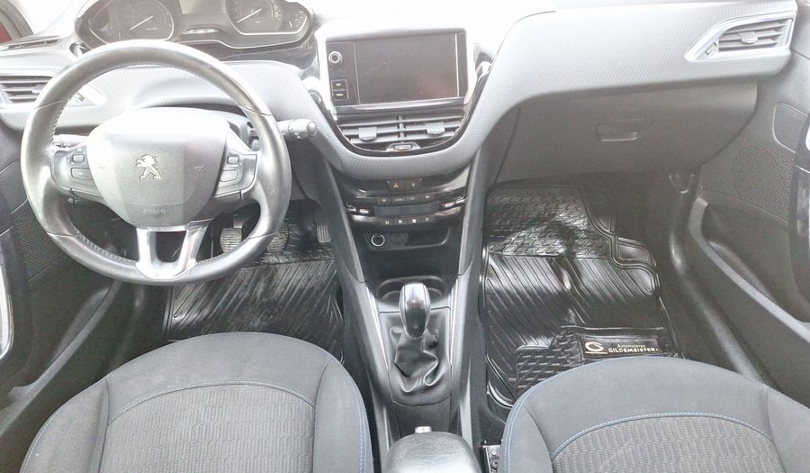 Peugeot 208 1.2 PURETECH 82 HP SIGNATURE Hatchback 2020