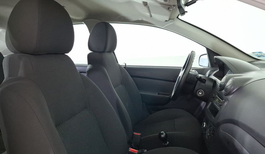 Chevrolet Aveo 1.6 MT M Sedan 2015
