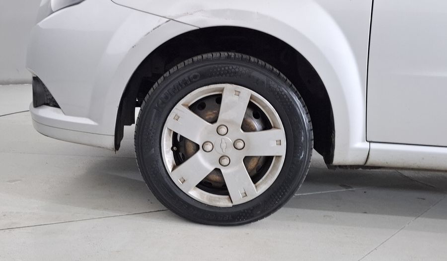 Chevrolet Aveo 1.6 MT M Sedan 2015
