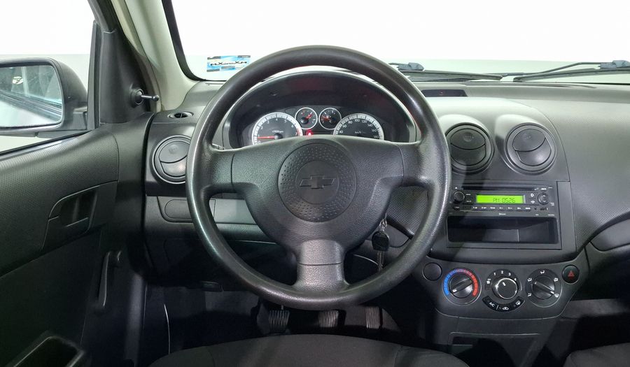 Chevrolet Aveo 1.6 MT M Sedan 2015