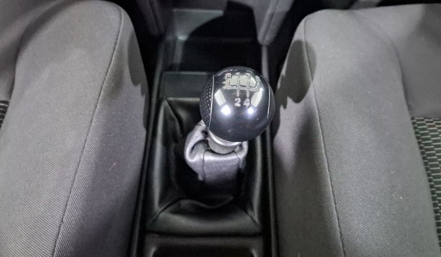 Chevrolet Aveo 1.6 MT M Sedan 2015