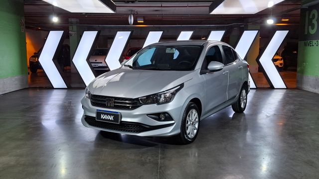Fiat • Cronos