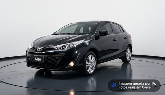 Toyota • Yaris