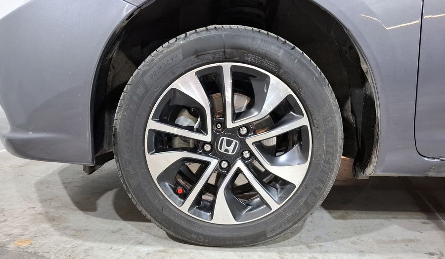 Honda Civic 1.8 EX-L NAVI AT 4DRS Sedan 2014