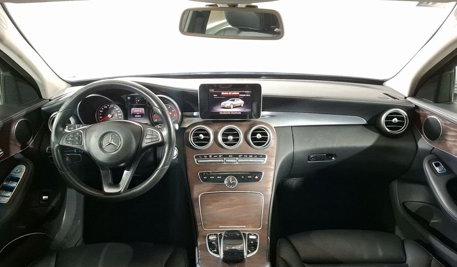 Mercedes Benz Clase C 2.0 200 EXCLUSIVE AUTO Sedan 2018