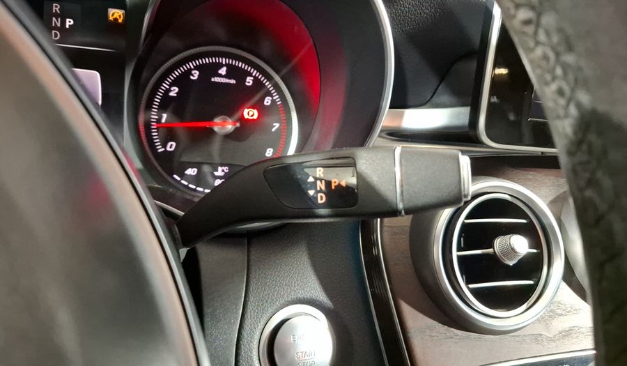 Mercedes Benz Clase C 2.0 200 EXCLUSIVE AUTO Sedan 2018