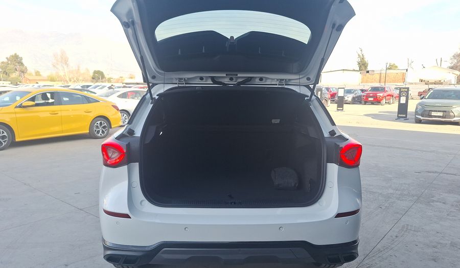 Mg One 1.5T DLX CVT Suv 2024