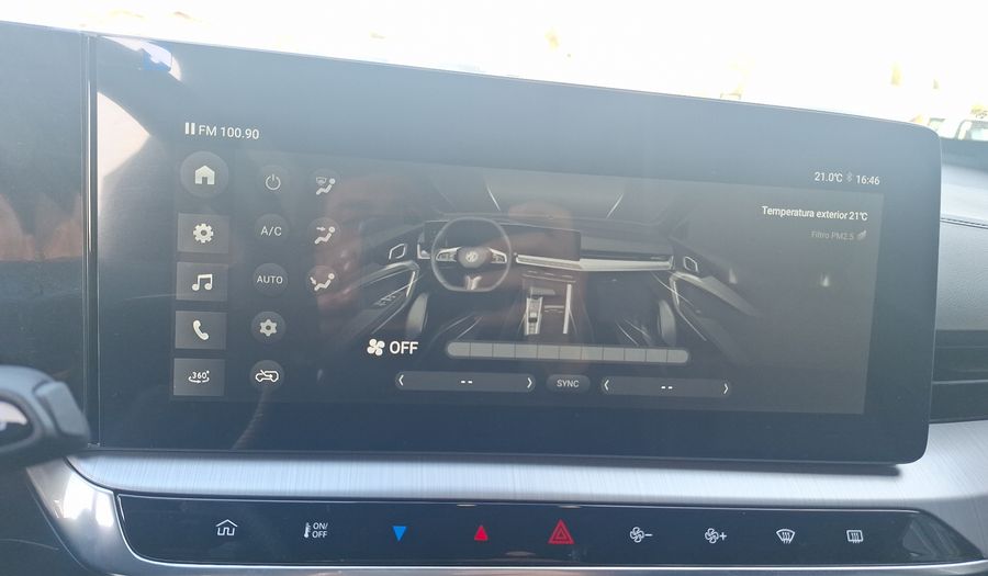 Mg One 1.5T DLX CVT Suv 2024