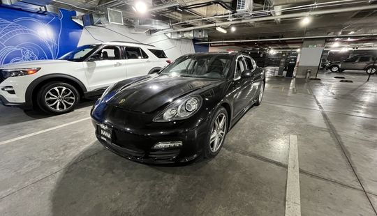 Porsche • Panamera