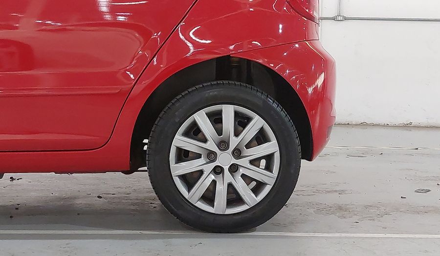 Volkswagen Fox MI Hatchback 2014