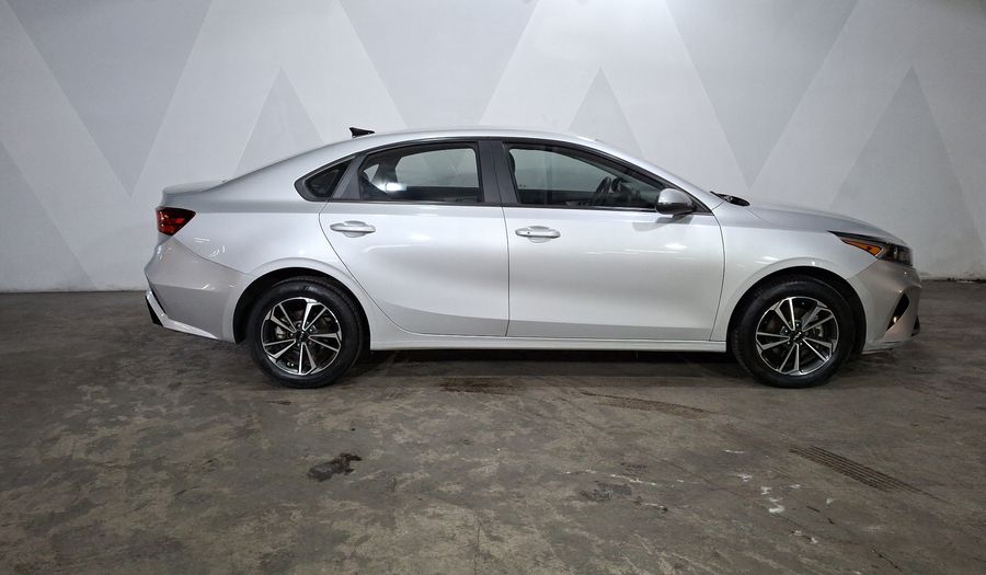 Kia Forte 2.0 LX Sedan 2022