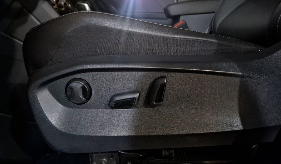 Volkswagen Tiguan 1.4 COMFORTLINE 3 FILA DCT Suv 2022