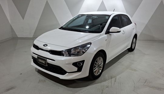 Kia • Rio