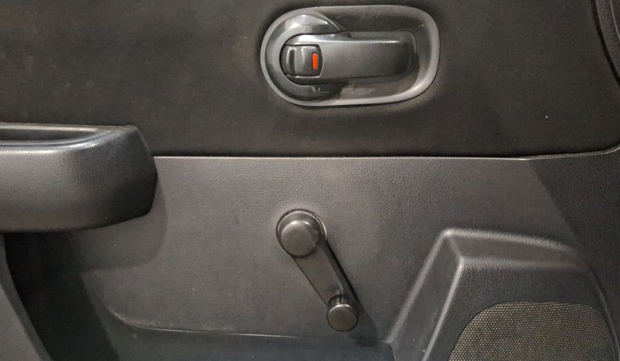 Nissan Tiida 1.8 COMFORT MT AC Sedan 2012