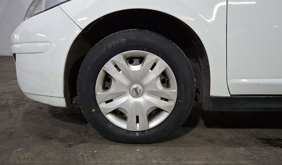 Nissan Tiida 1.8 COMFORT MT AC Sedan 2012