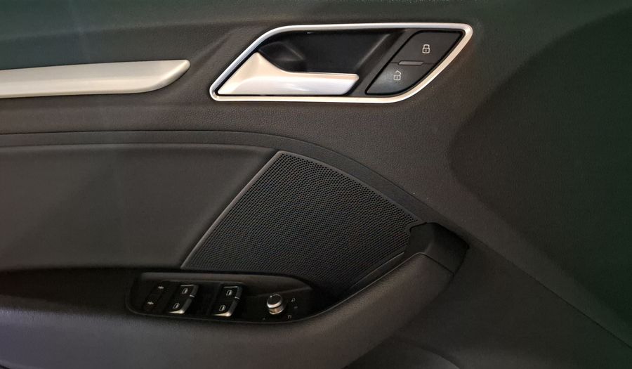 Audi A3 1.8 TFSI S LINE TRONIC Hatchback 2016