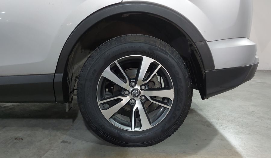 Toyota Rav4 2.5 XLE AWD AT Suv 2017