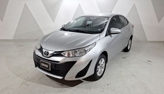 Toyota • Yaris