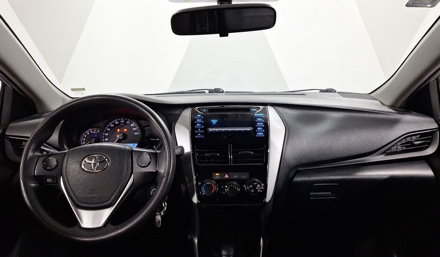 Toyota Yaris 1.5 CORE AUTO Sedan 2020