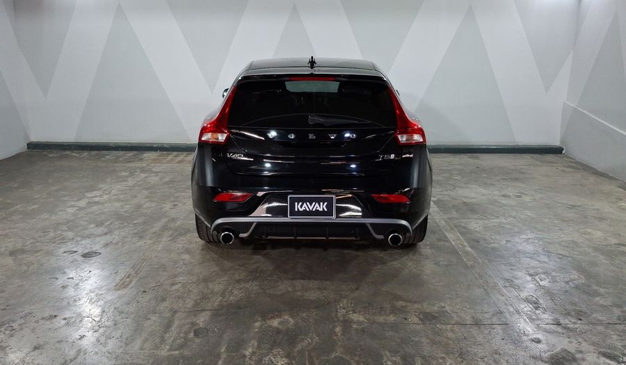 Volvo V40 2.0 R-DESIGN T5 Hatchback 2018