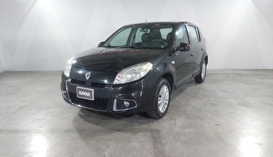 Renault • Sandero