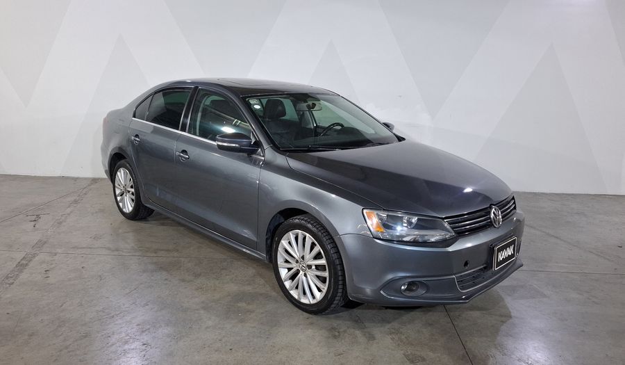 Volkswagen Jetta 2.5 SPORT BOLSA PAQ NAVE TECHO TIPTRONIC Sedan 2014