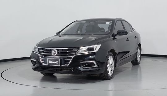 2024 • 9,724 km • Automático
