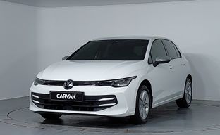 Volkswagen • Golf