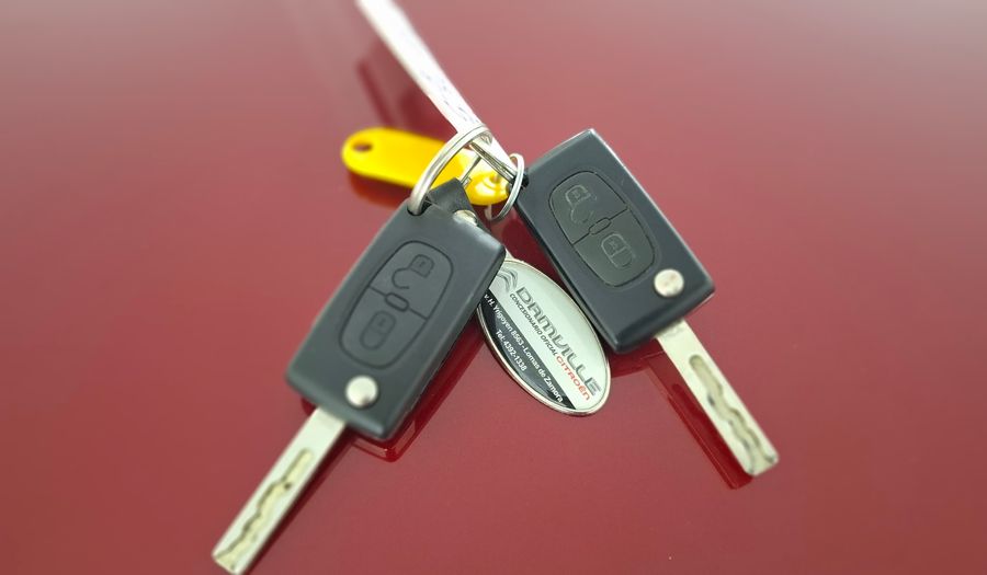 Citroen C3 1.6 TECHNO Hatchback 2016