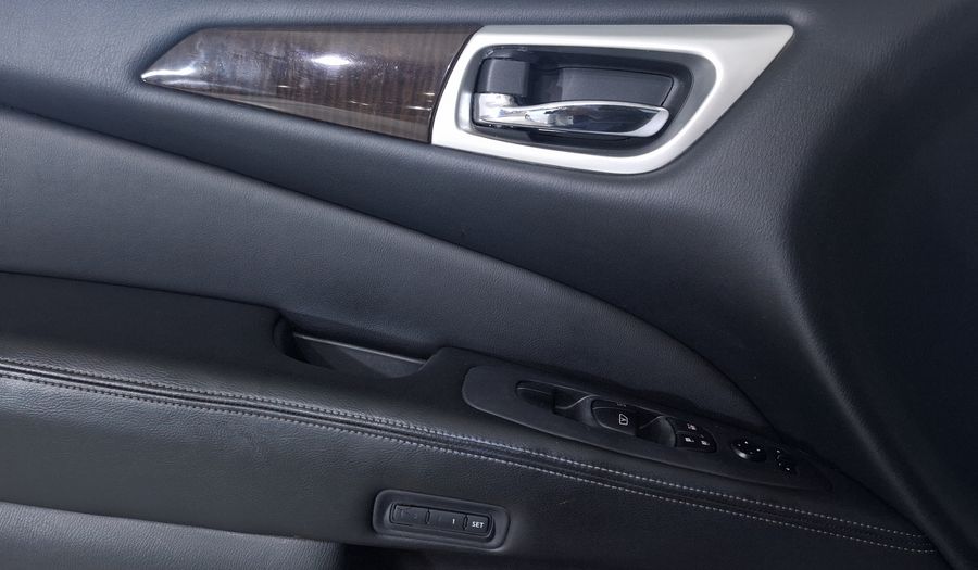 Nissan Pathfinder 3.5 EXCLUSIVE AT 4WD Suv 2016