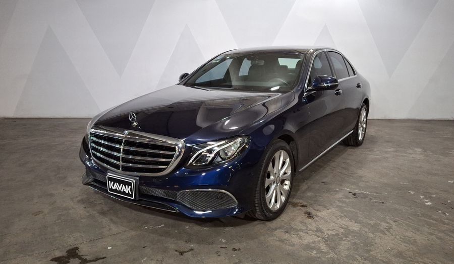 Mercedes Benz Clase E 2.0 200 EXCLUSIVE AT Sedan 2017